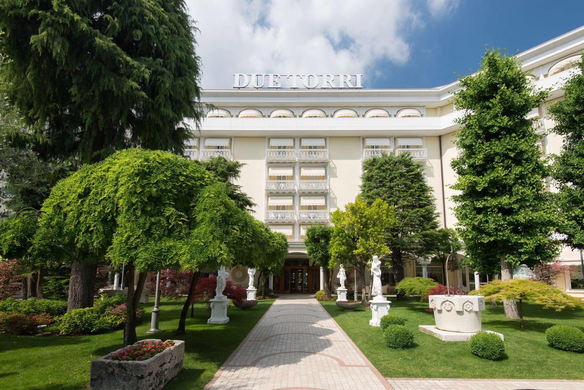 Hotel Due Torri Abano Terme Exterior foto